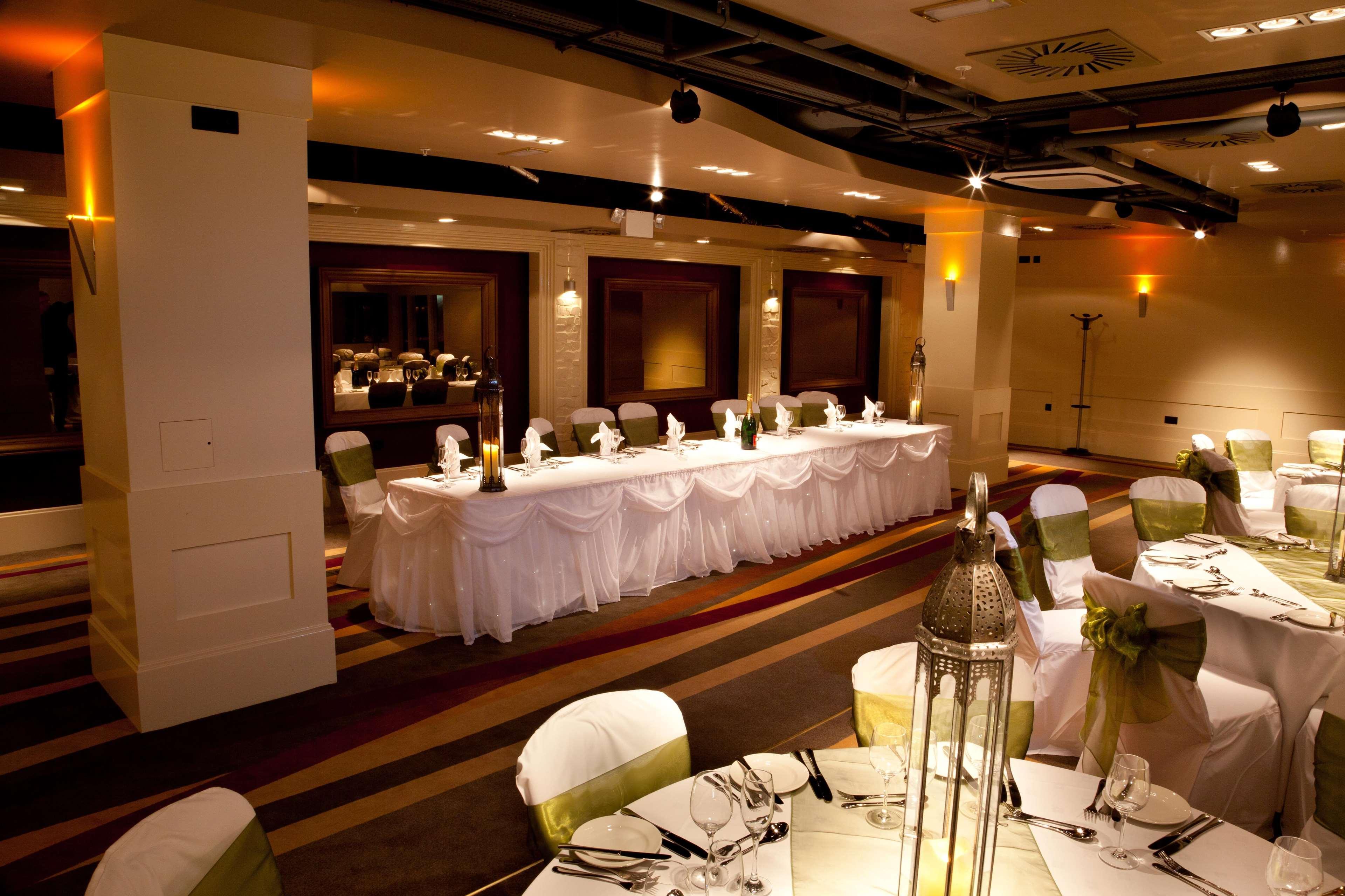 Doubletree By Hilton Hotel Newcastle International Airport Dış mekan fotoğraf