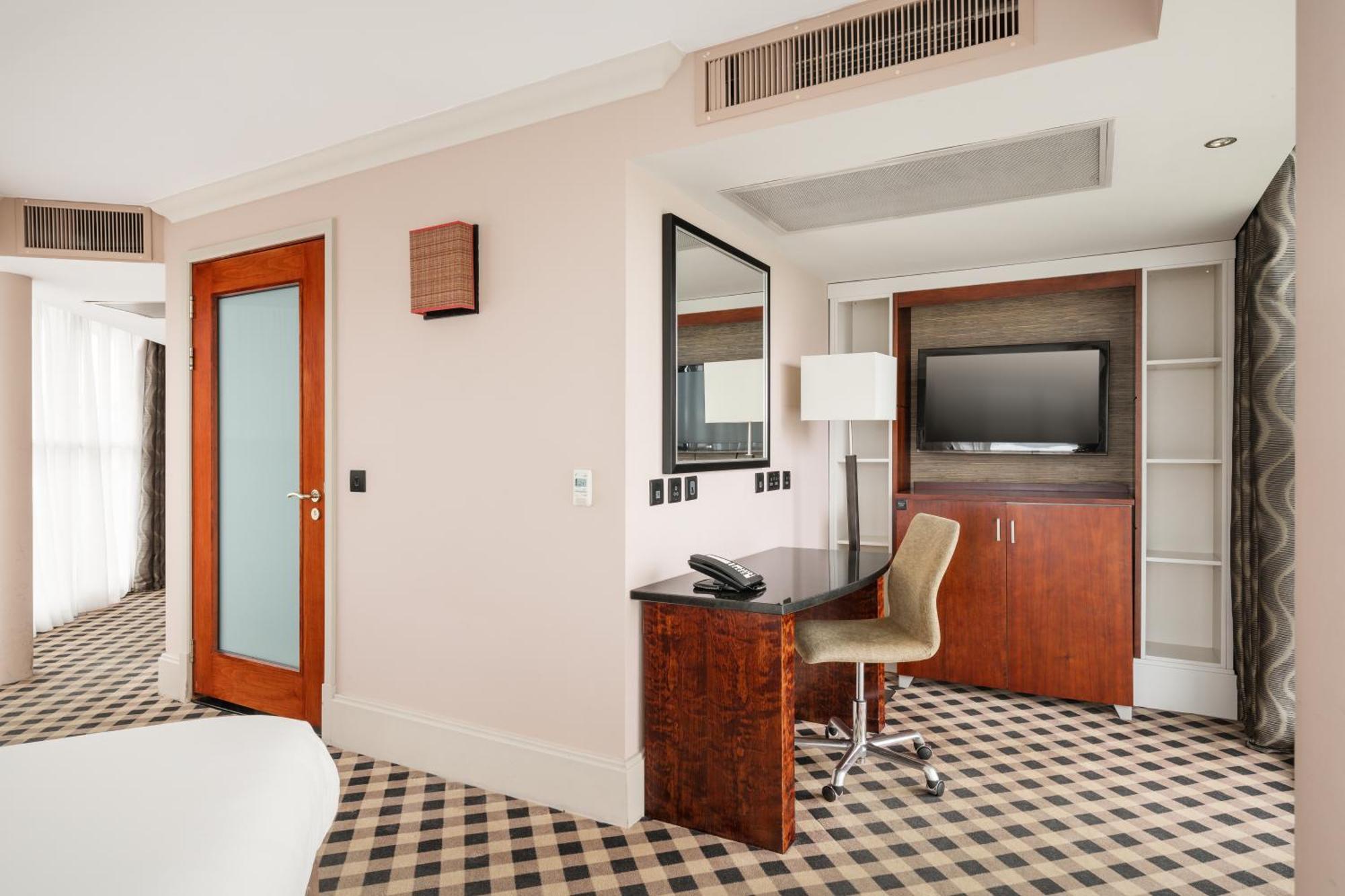 Doubletree By Hilton Hotel Newcastle International Airport Dış mekan fotoğraf