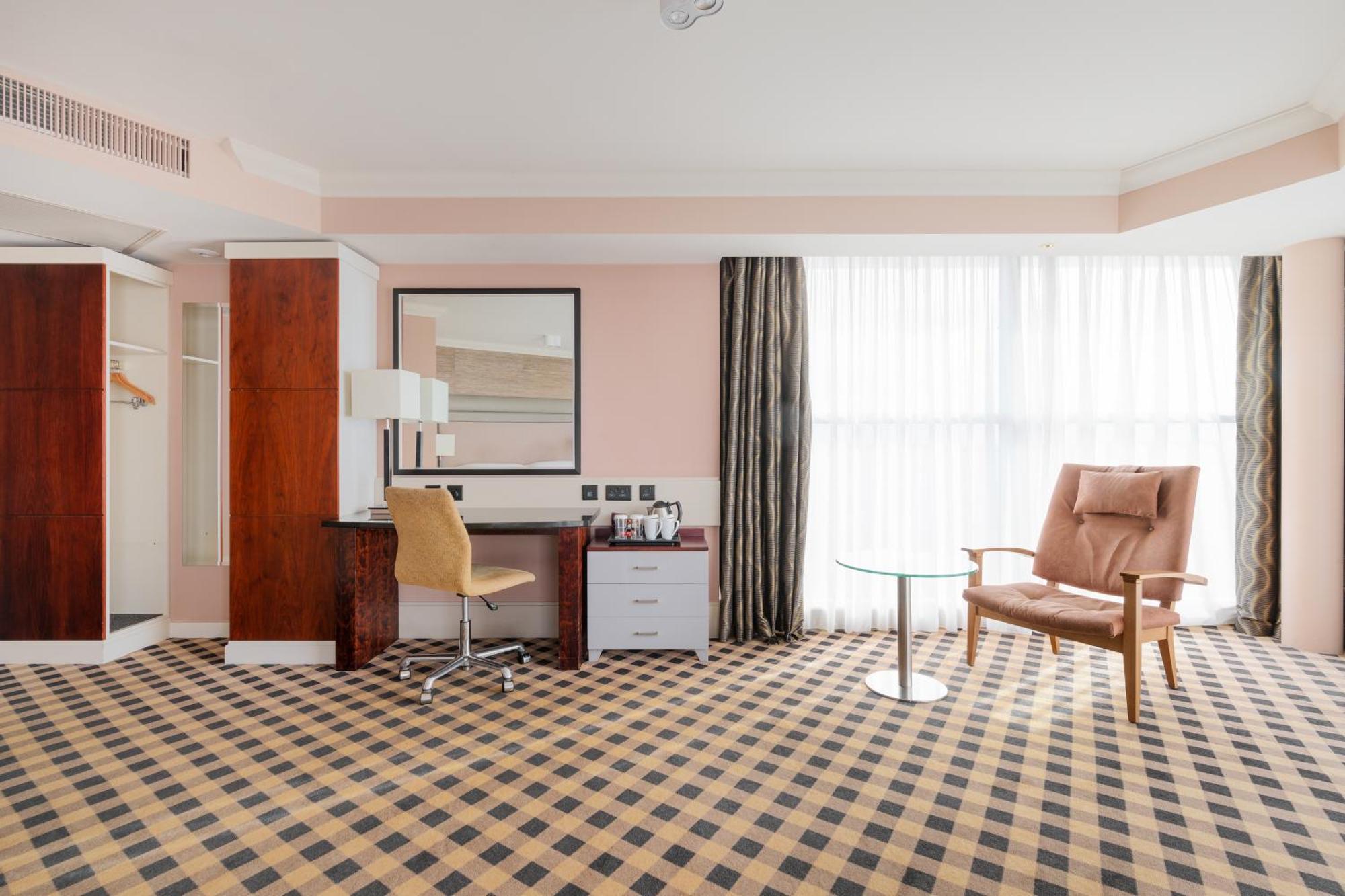 Doubletree By Hilton Hotel Newcastle International Airport Dış mekan fotoğraf