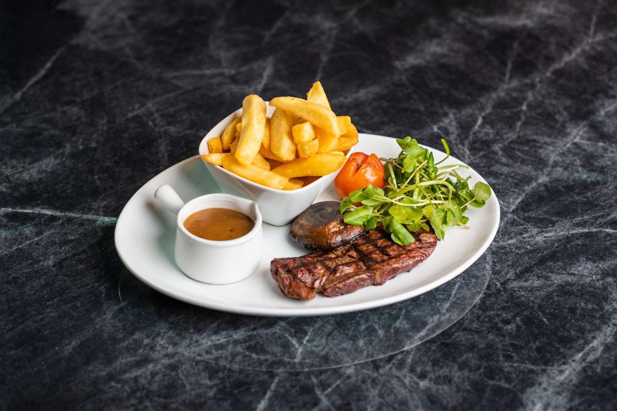 Doubletree By Hilton Hotel Newcastle International Airport Dış mekan fotoğraf