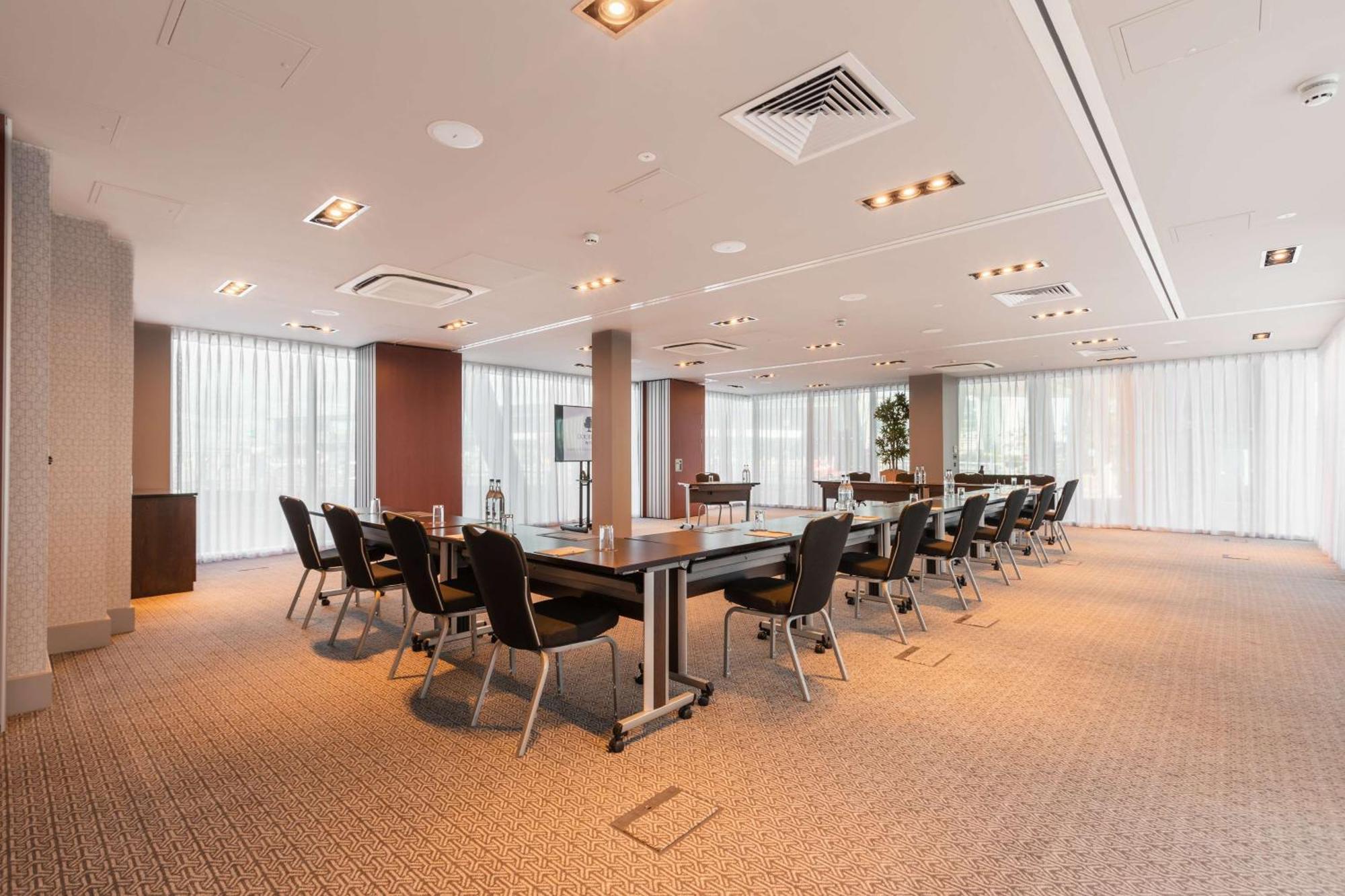 Doubletree By Hilton Hotel Newcastle International Airport Dış mekan fotoğraf