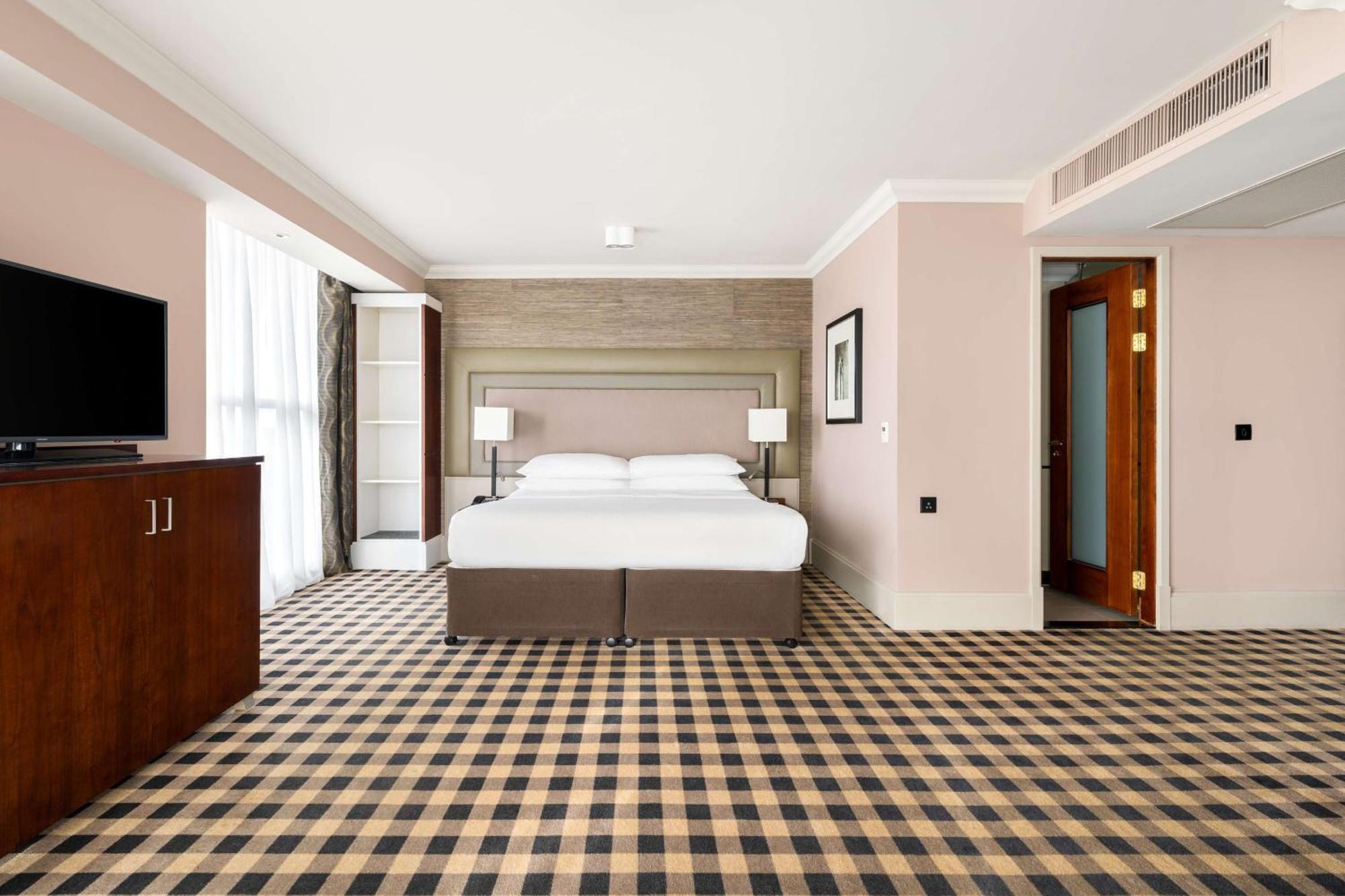 Doubletree By Hilton Hotel Newcastle International Airport Dış mekan fotoğraf